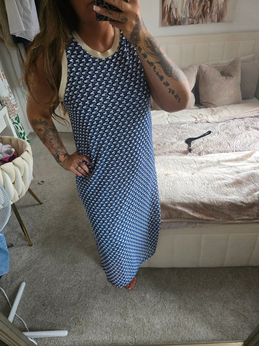 knitted midi dress